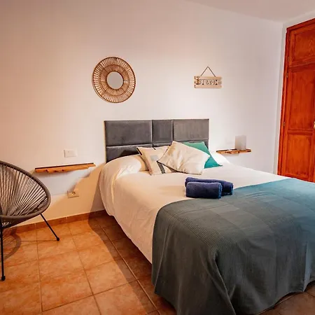 Casa Naya Фамара